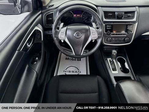 Certified 2017 Nissan Altima 2.5 SR w/ Midnight Edition Package FWD image 20