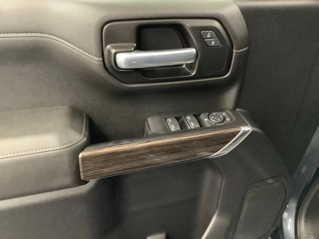 Used 2021 Chevrolet Silverado 1500 RST AWD/4WD image 12