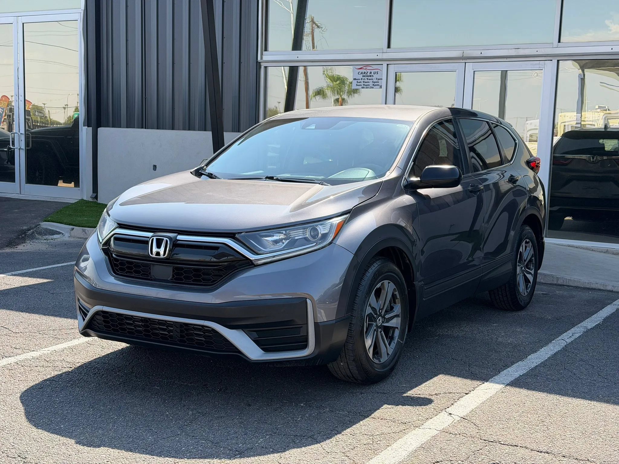 Used 2020 Honda CR-V LX image 1
