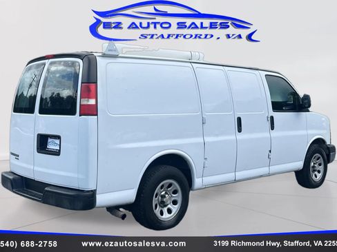Used 2013 Chevrolet Express 1500 RWD image 5