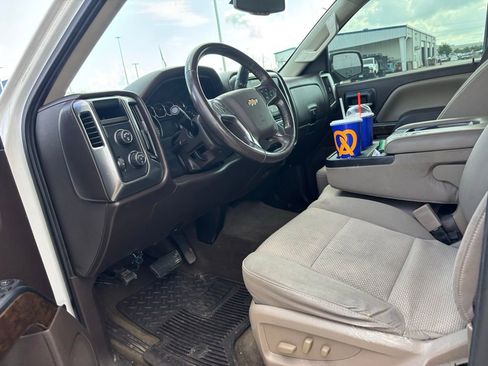 Used 2017 Chevrolet Silverado 1500 LT w/ All Star Edition AWD/4WD image 9