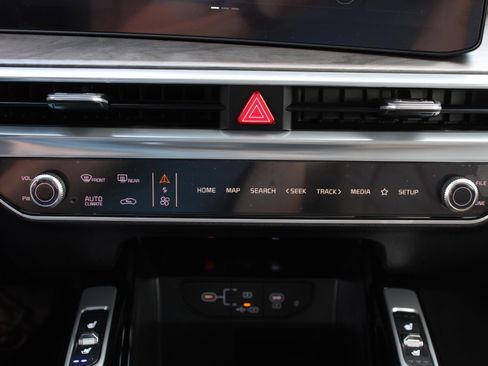 New 2026 Kia Sorento SX Prestige w/ Olive Brown Leather Package image 27