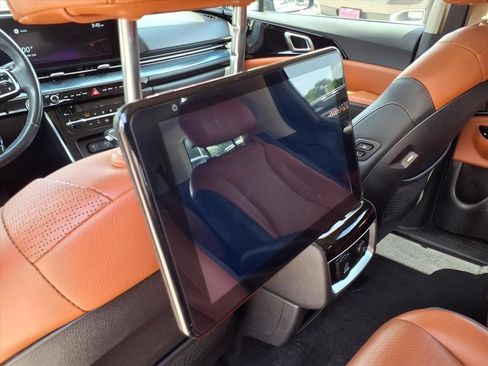 Used 2022 Kia Carnival SX Prestige FWD image 22