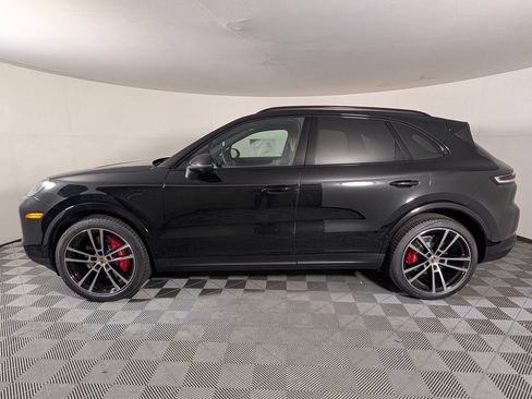 New 2026 Porsche Cayenne S AWD/4WD image 2