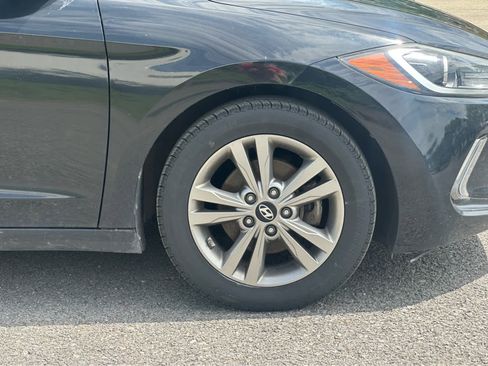 Used 2017 Hyundai Elantra Value Edition w/ Cargo Package FWD image 23