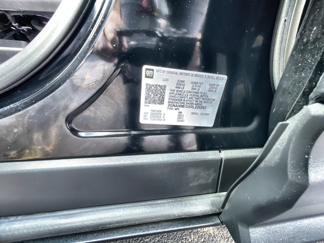 Used 2024 Chevrolet Equinox Premier FWD image 34