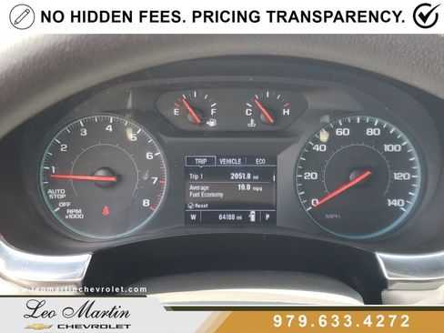 Used 2023 Chevrolet Traverse LS FWD image 21