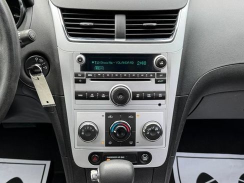 Used 2009 Chevrolet Malibu LT FWD image 25