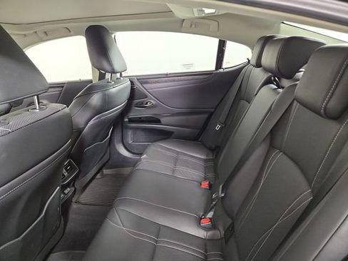 Used 2025 Lexus ES 350 Ultra Luxury image 17