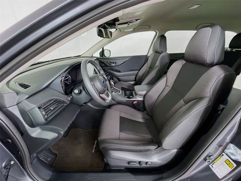 Certified 2025 Subaru Outback Premium AWD/4WD image 24