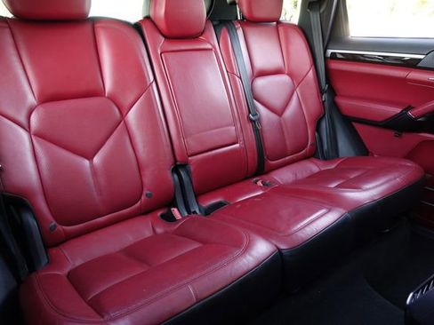 Used 2016 Porsche Cayenne S w/ Premium Plus Package image 29