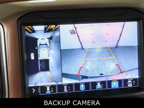 Used 2022 Chevrolet Silverado 2500 High Country w/ Safety Package II AWD/4WD image 19