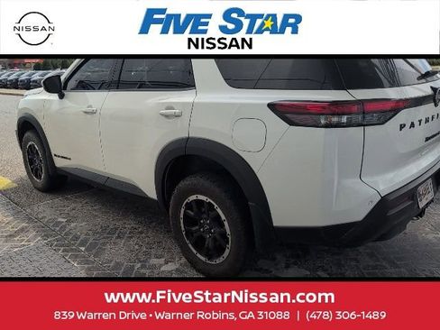 Used 2023 Nissan Pathfinder Rock Creek AWD/4WD image 5