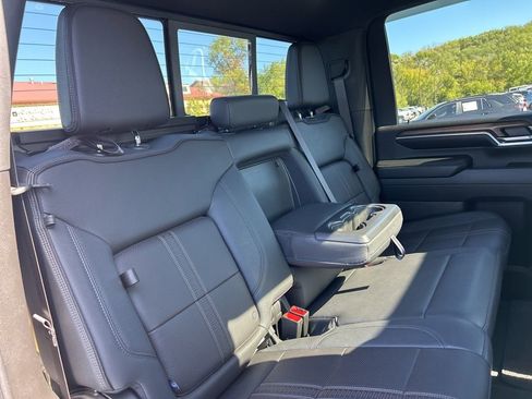 Used 2024 Chevrolet Silverado 2500 High Country w/ High Country Premium Package image 55