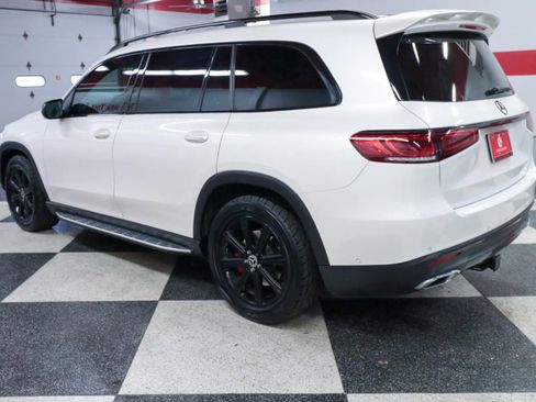Used 2023 Mercedes-Benz GLS 450 4MATIC SUV image 6