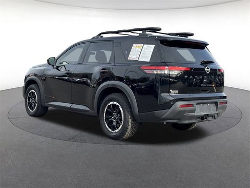 Used 2023 Nissan Pathfinder Rock Creek image 3