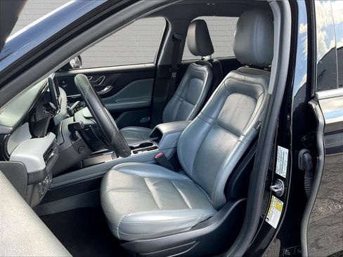 Used 2021 Lincoln Corsair Reserve FWD image 17