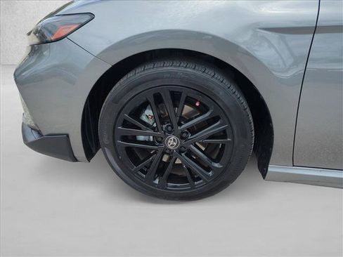 Used 2026 Toyota Camry SE FWD image 23