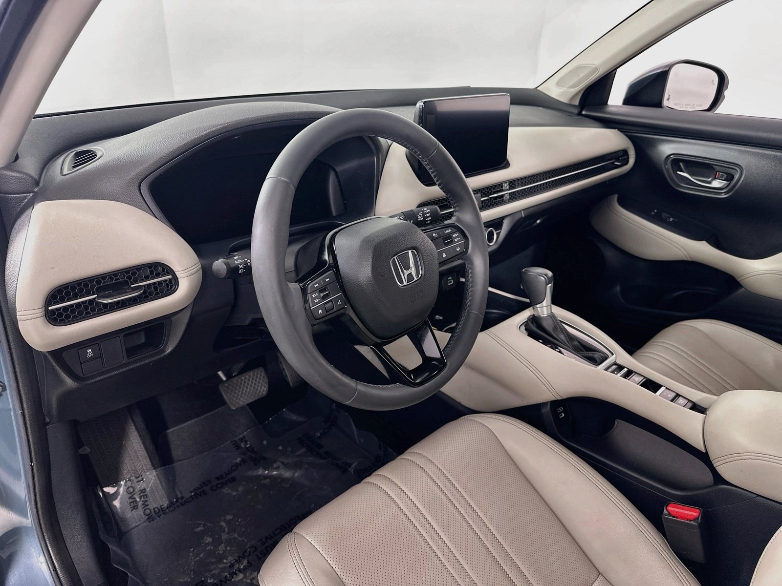 Used 2024 Honda HR-V EX-L image 9
