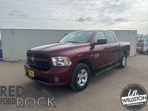 Used 2019 RAM 1500 Express AWD/4WD image 3