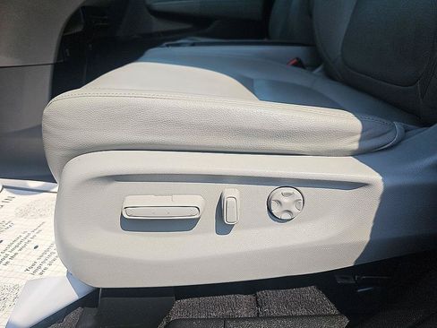 Used 2018 Honda Odyssey EX-L image 14