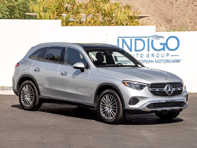 Used 2026 Mercedes-Benz GLC 300 image 4