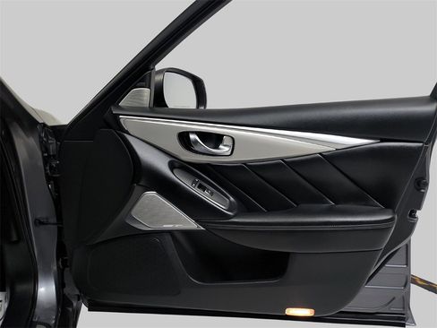 Used 2021 INFINITI Q50 Luxe w/ Seat & Sound Package image 21