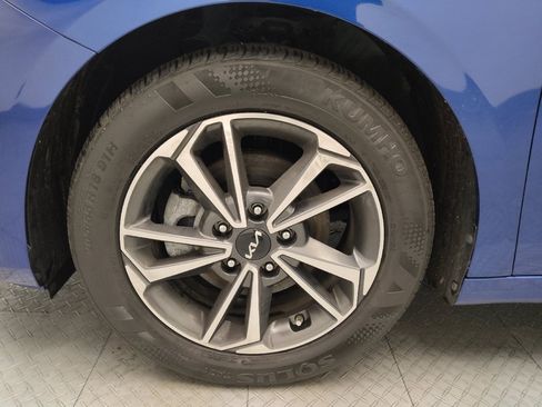 Used 2022 Kia Forte LXS w/ LXS Technology Package image 31