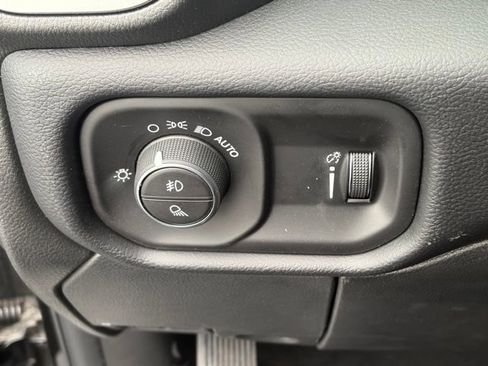 New 2026 RAM 2500 Big Horn AWD/4WD image 27