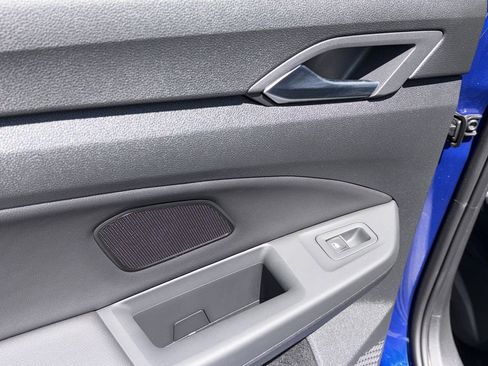 Used 2024 Volkswagen Golf R image 31