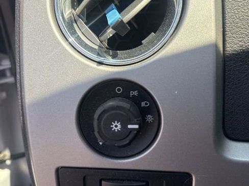 Used 2013 Ford F150 Lariat w/ Luxury Equipment Group AWD/4WD image 20