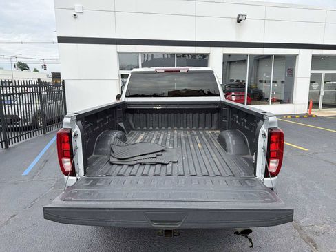 Used 2023 GMC Sierra 3500 Pro w/ Convenience Package AWD/4WD image 19