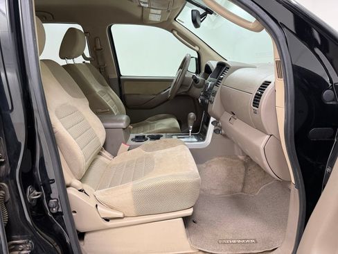 Used 2012 Nissan Pathfinder SV RWD image 21