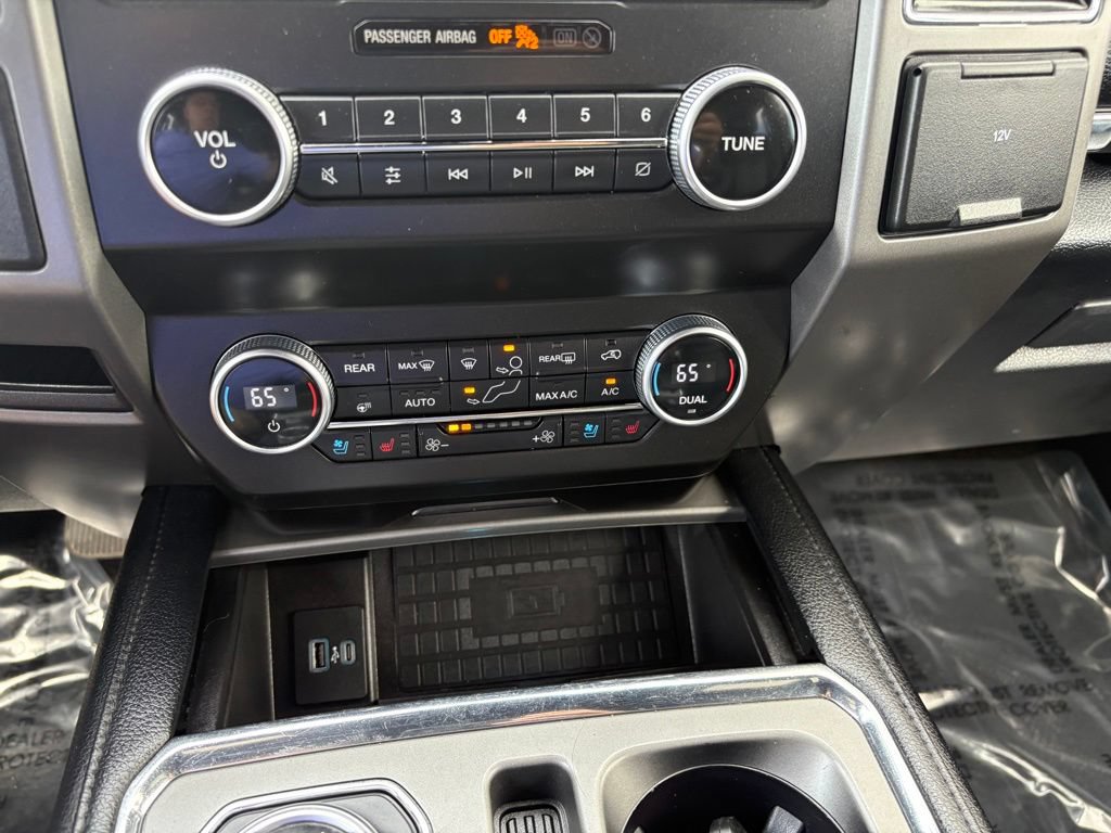 Used 2021 Ford Expedition XLT AWD/4WD image 14
