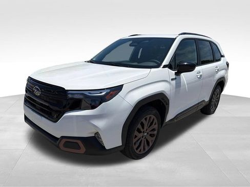 New 2026 Subaru Forester Touring AWD/4WD image 3