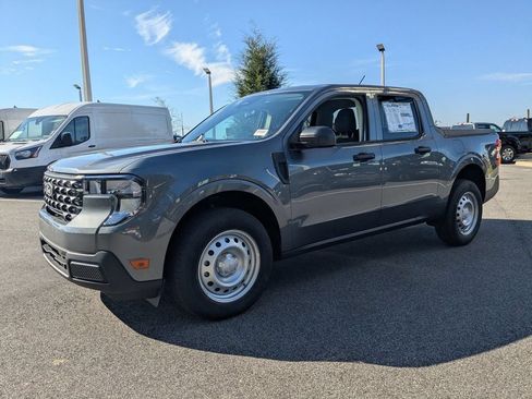 New 2025 Ford Maverick XL FWD image 8