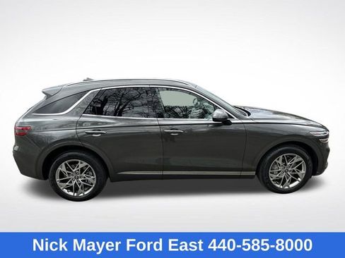 Used 2025 Genesis GV70 2.5T w/ Select Package AWD/4WD image 9