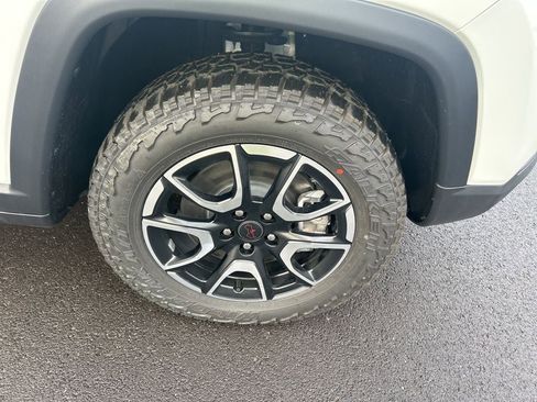 New 2026 Jeep Compass Trailhawk AWD/4WD image 28