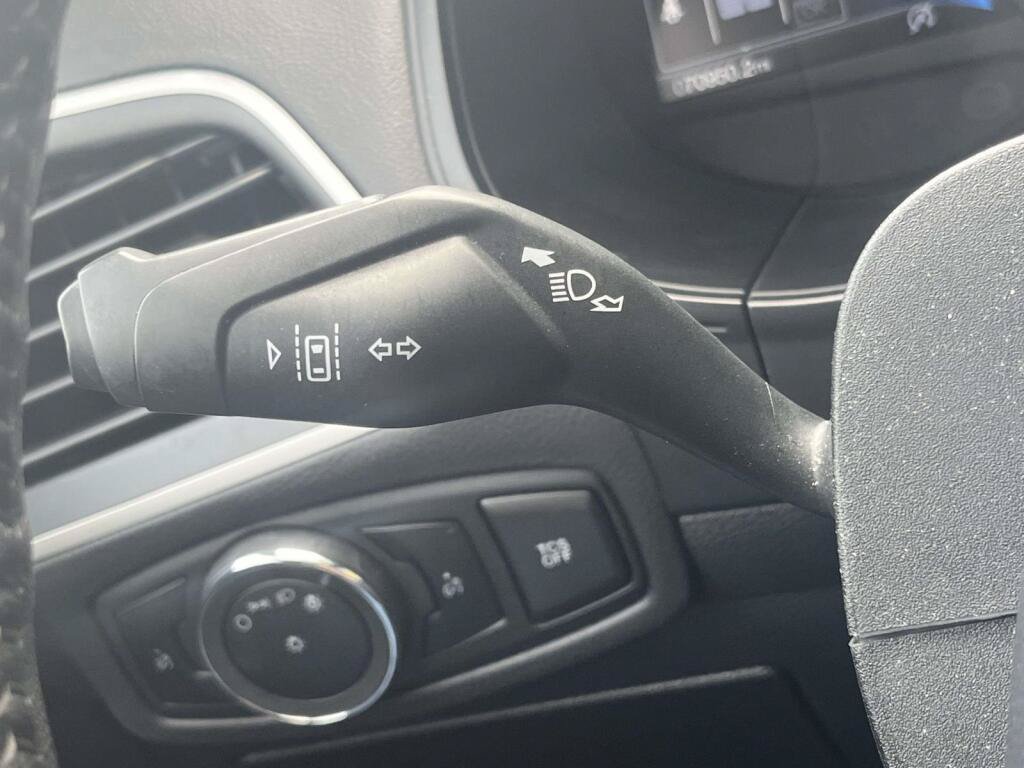 Used 2024 Ford Edge SEL AWD/4WD image 31