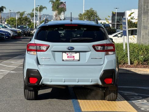 Certified 2023 Subaru Crosstrek 2.0i image 5