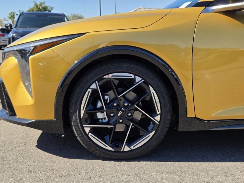 New 2026 Kia K4 GT-Line FWD image 5