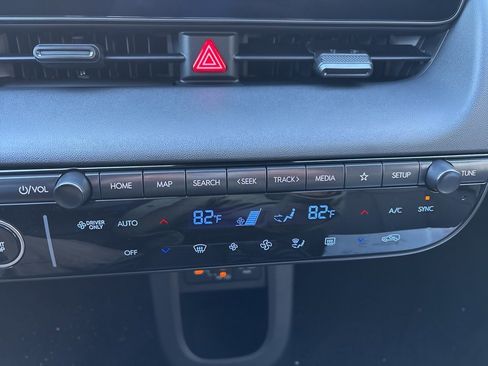 New 2025 Hyundai Ioniq 5 XRT image 26