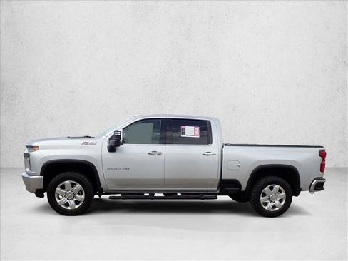 Used 2022 Chevrolet Silverado 2500 LTZ w/ LTZ Convenience Package AWD/4WD image 2