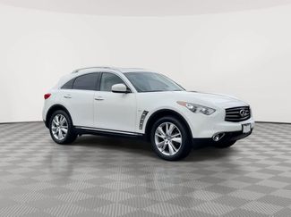 Used 2015 INFINITI QX70 AWD w/ Premium Package video 2