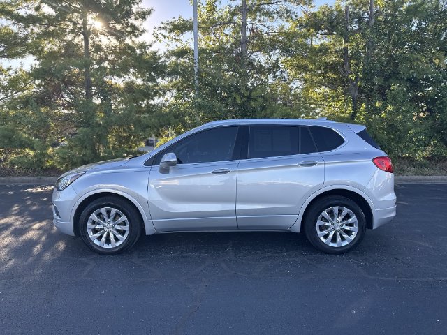 Used 2017 Buick Envision Essence FWD image 2