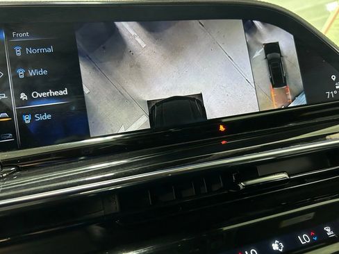 Used 2022 Cadillac Escalade Sport image 29