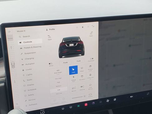 Used 2023 Tesla Model X AWD/4WD image 29