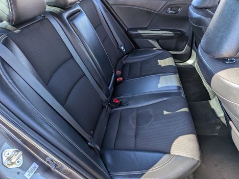 Used 2016 Honda Accord Sport image 18