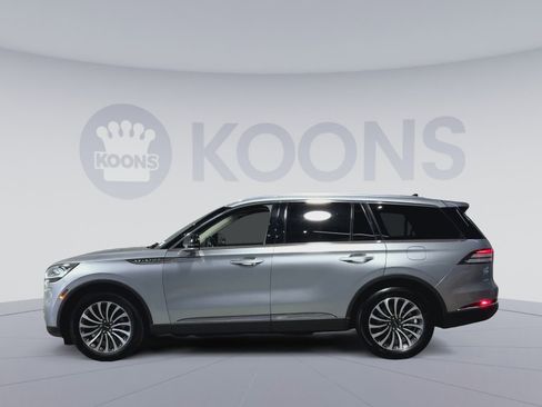 Used 2023 Lincoln Aviator Reserve image 10