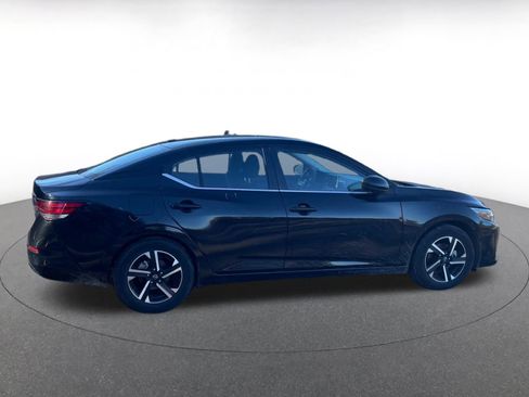 Used 2025 Nissan Sentra SV image 16